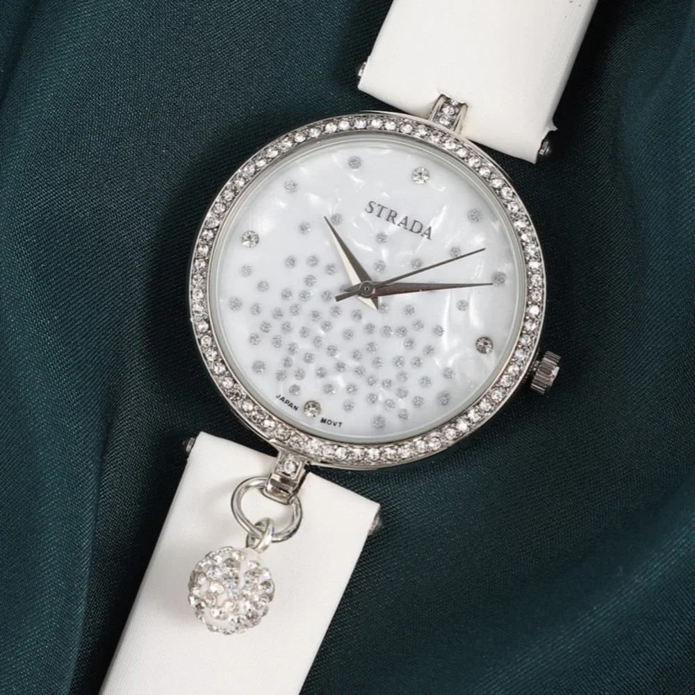 Watch with White Dial in Silvertone